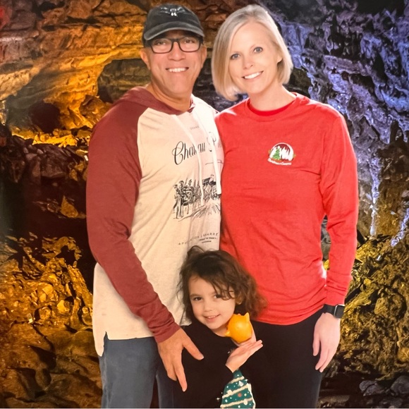 Meet your Posher, Lynn - Picture 6 of 6